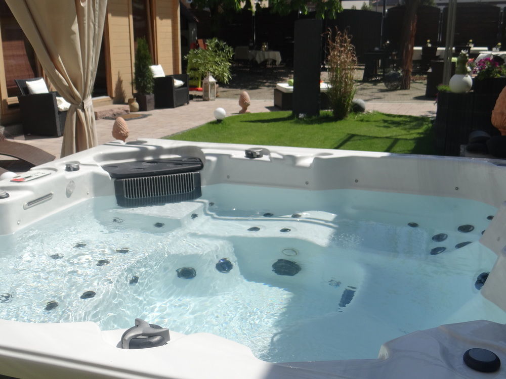 Hotel Schuetzenhof Spa Garden Buerstadt Экстерьер фото